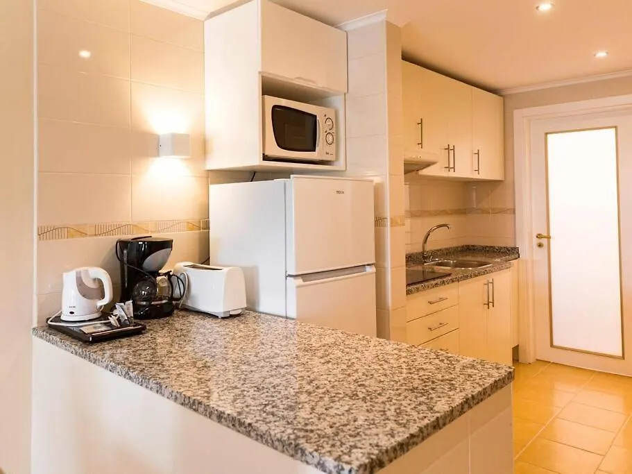 Albufeira Sol Villas I - Pool And Garden & Gym & Spa 0*,  Portugal