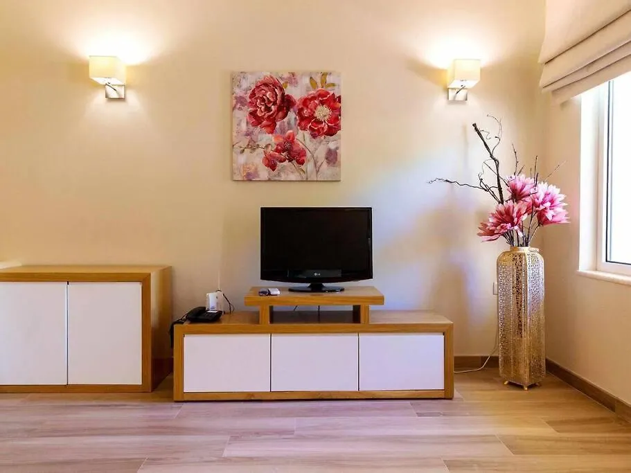 Albufeira Sol Villas I - Pool And Garden & Gym & Spa 0*,  Portugal