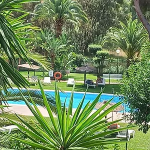 https://suite-puerto-banus-con-piscina.1costadelsol.com