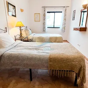 Calipto By Sunny Deluxe Apartment